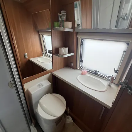 Kemping Kak Wohnheim Mit Festem Standort *