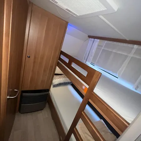 Kak Wohnheim Mit Festem Standort Campsite Ouranoupoli