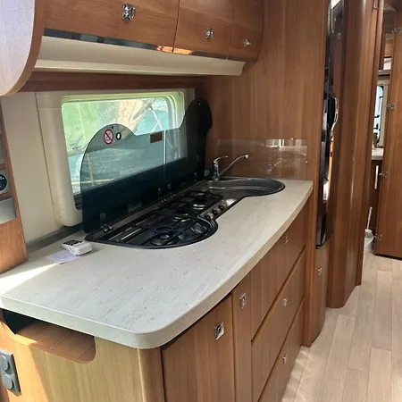 Kak Wohnheim Mit Festem Standort Camping Ouranoupoli